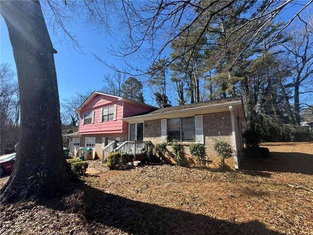 3919 Bressler Circle, Decatur, GA 30035