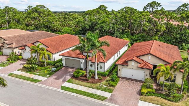352 TOSCAVILLA BOULEVARD, Nokomis, FL 34275