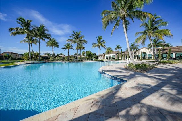 352 TOSCAVILLA BOULEVARD, Nokomis, FL 34275