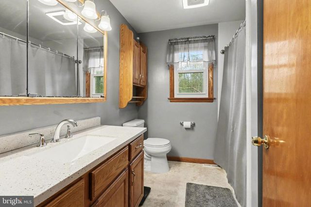 1252 BARLEY CORN SQ, Harrisburg, PA 17112