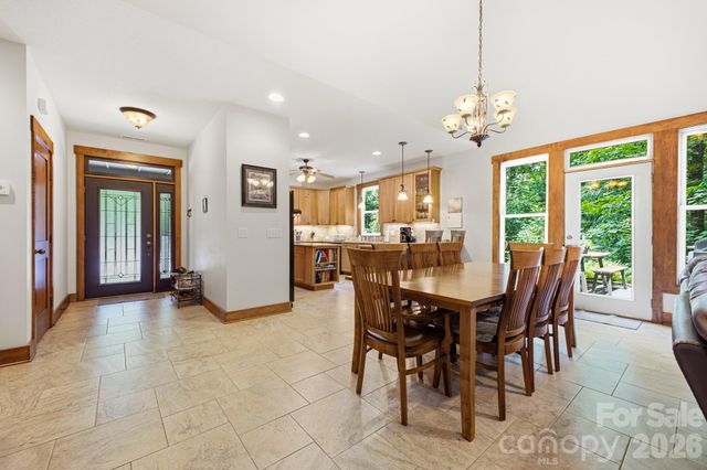 101 Reeds Creek Road, Fairview, NC 28730