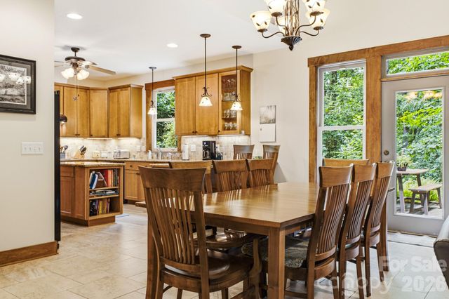 101 Reeds Creek Road, Fairview, NC 28730