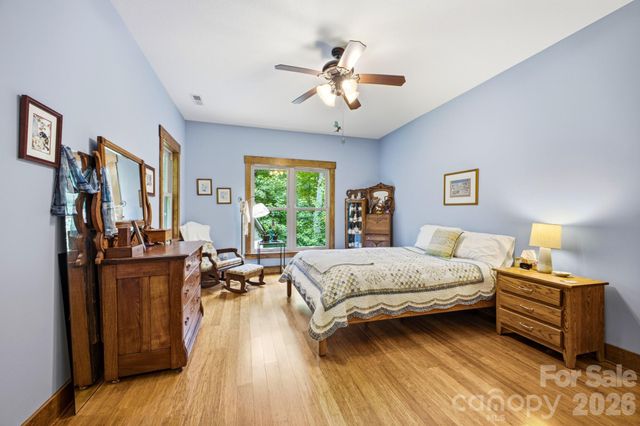 101 Reeds Creek Road, Fairview, NC 28730