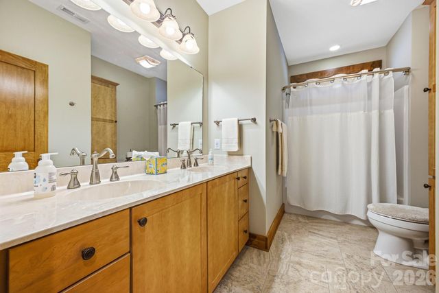 101 Reeds Creek Road, Fairview, NC 28730