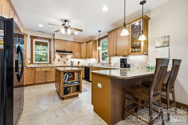 101 Reeds Creek Road, Fairview, NC 28730