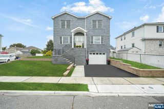 510 Anthony Court, Lyndhurst, NJ 07071