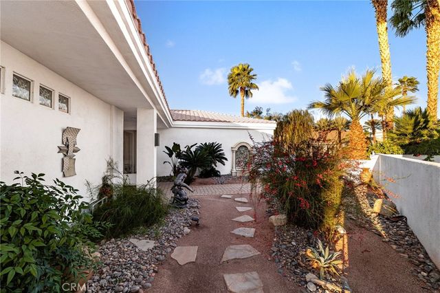 47410 Via Cordova, La Quinta, CA 92253