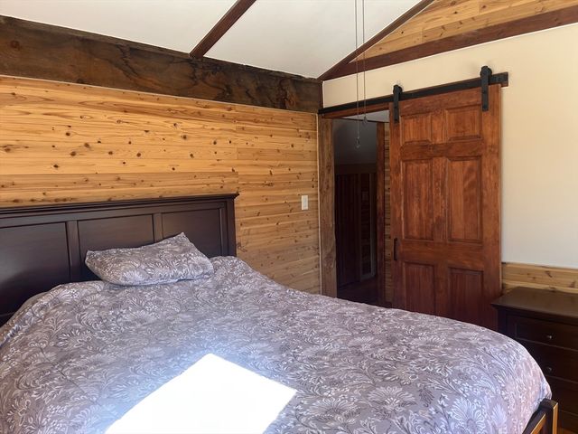 185 Black Cat Rd, Plymouth, MA 02360