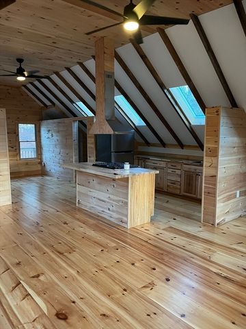 185 Black Cat Rd, Plymouth, MA 02360