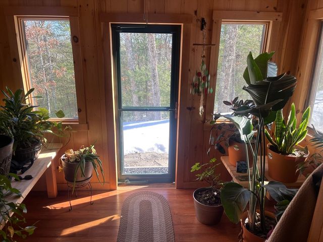 185 Black Cat Rd, Plymouth, MA 02360