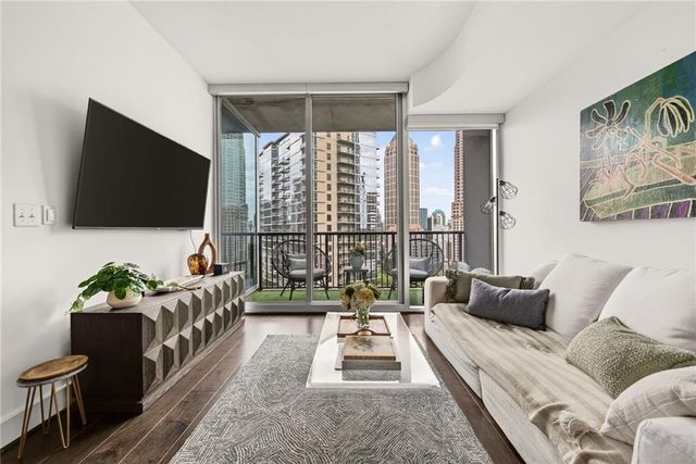 1080 Peachtree Street NE 1314, Atlanta, GA 30309