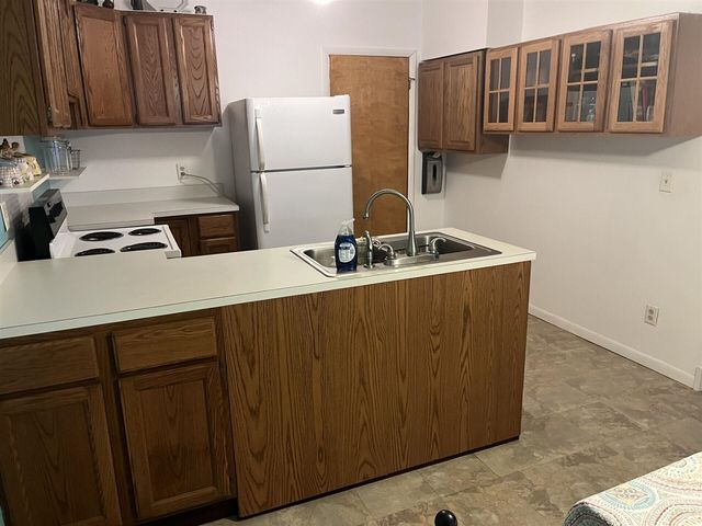 6771 Campau Lake Drive, Alto, MI 49302