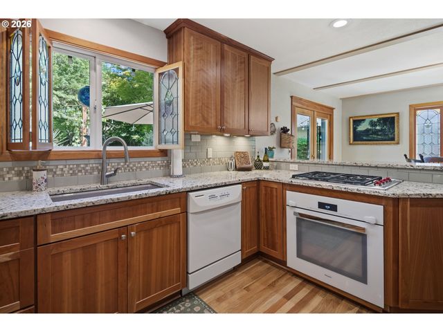 3415 Sw 116TH Ave, Beaverton, OR 97005