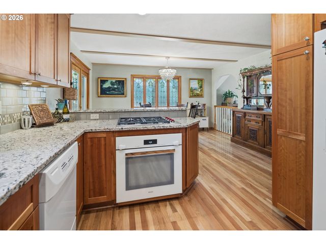 3415 Sw 116TH Ave, Beaverton, OR 97005