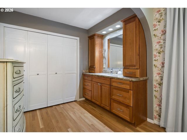 3415 Sw 116TH Ave, Beaverton, OR 97005