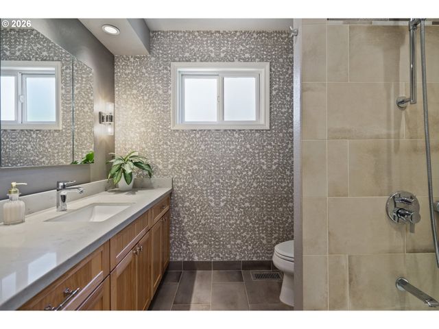 3415 Sw 116TH Ave, Beaverton, OR 97005