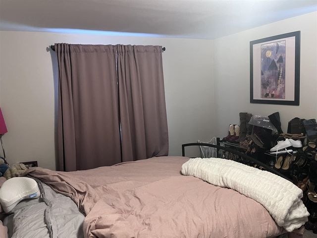 704 Virginia Place Place, Ypsilanti, MI 48198
