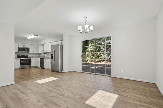 162 Hidden Lake PL, Newport News, VA 23602