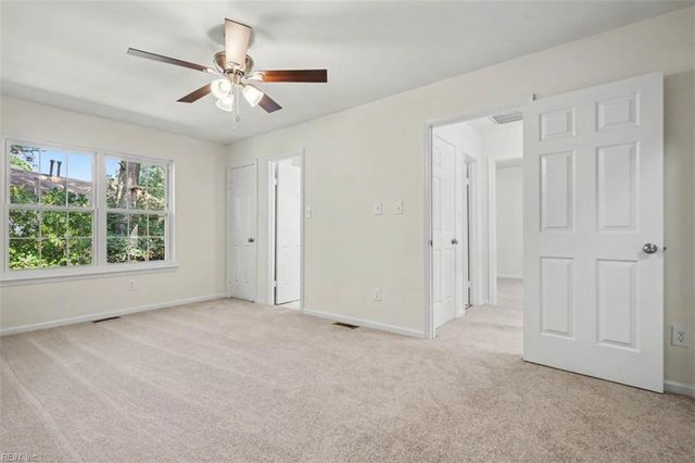 162 Hidden Lake PL, Newport News, VA 23602