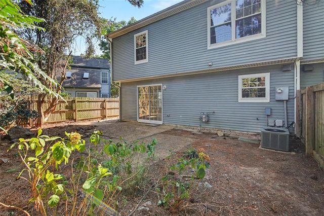 162 Hidden Lake PL, Newport News, VA 23602
