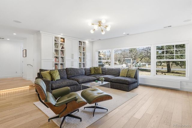 5420 Lakeshore Drive, Littleton, CO 80123