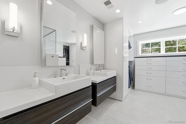 5420 Lakeshore Drive, Littleton, CO 80123