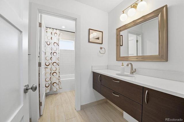 5420 Lakeshore Drive, Littleton, CO 80123