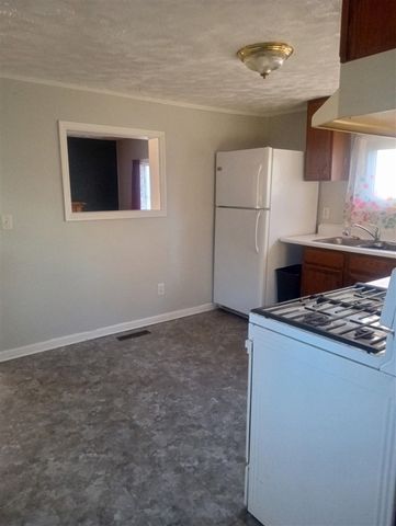 325 E Leroy Street, Burlington, MI 49029