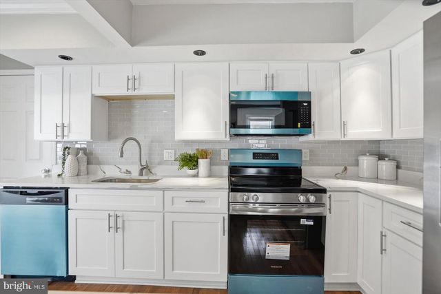 74 NORTHWOOD DR, Lutherville Timonium, MD 21093