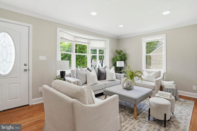 74 NORTHWOOD DR, Lutherville Timonium, MD 21093