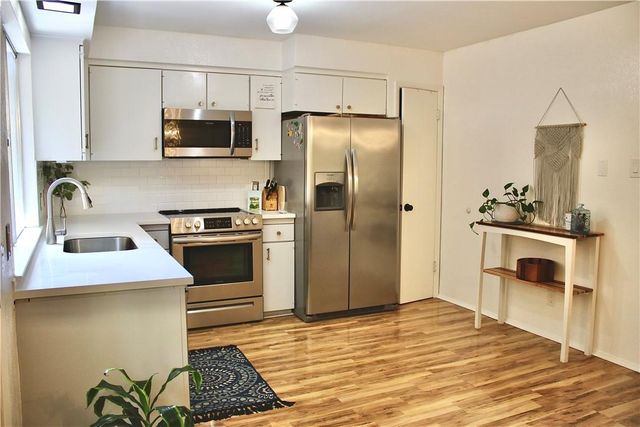 1904 Rosetti DR 109, Austin, TX 78752