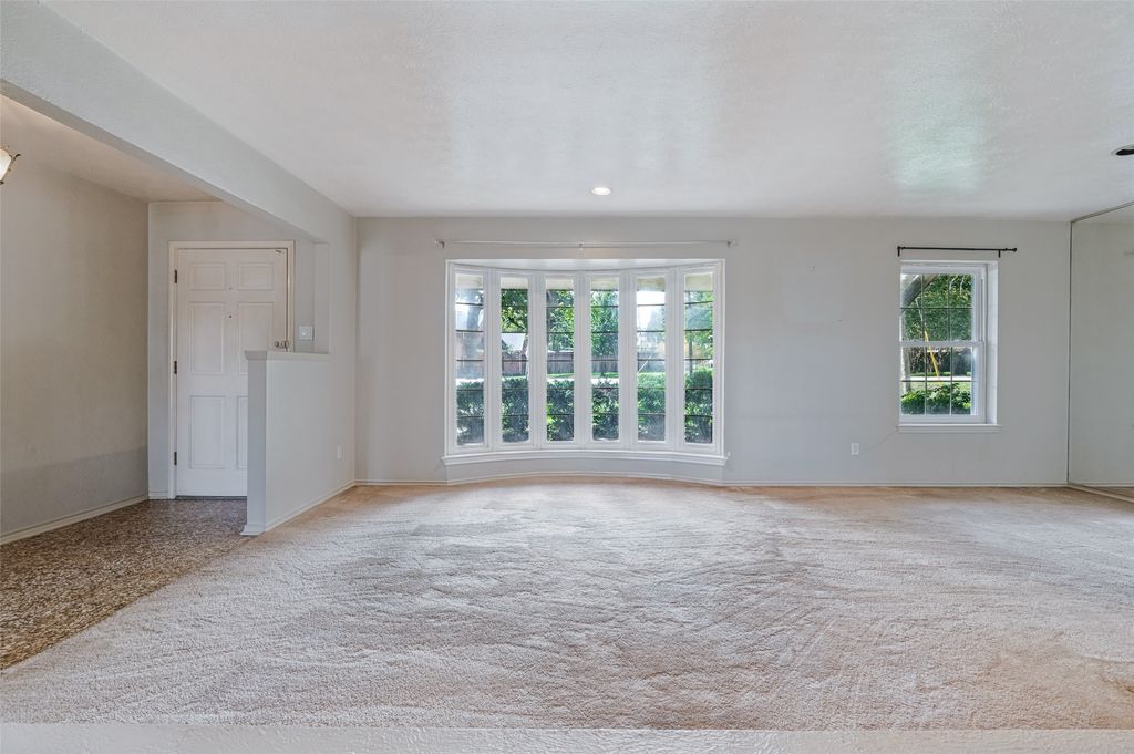 2106 Sunnyvale Road, Grand Prairie, TX 75050 — photo 3