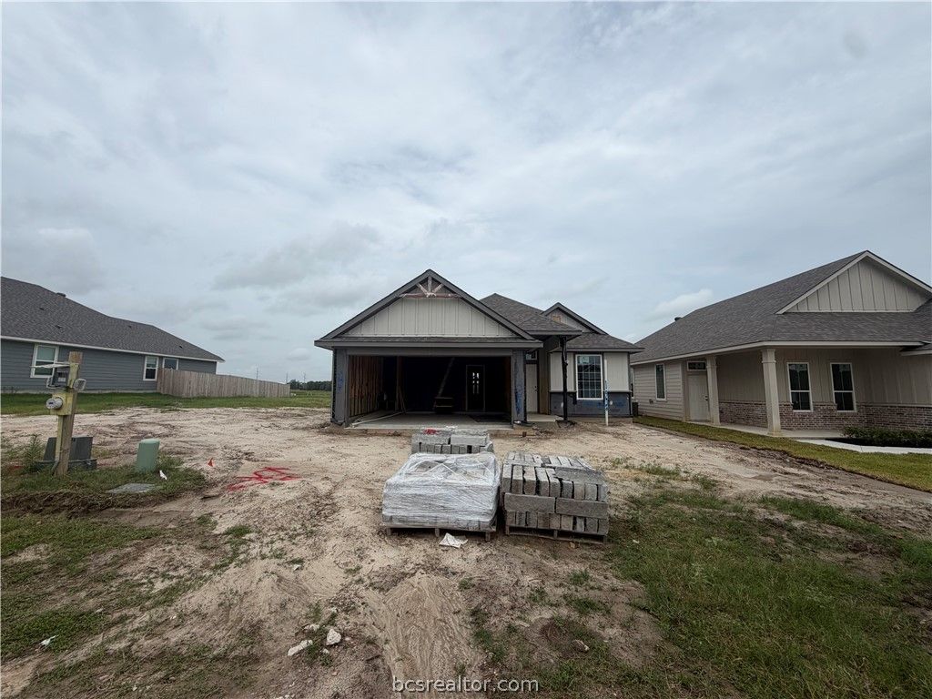 10620 Burgundy Berry Way, Bryan, TX 77845 — exterior