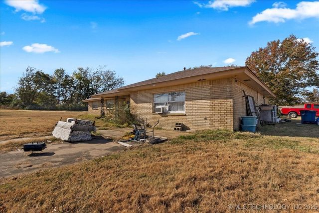 18954 S Hisaw Drive, Claremore, OK 74017