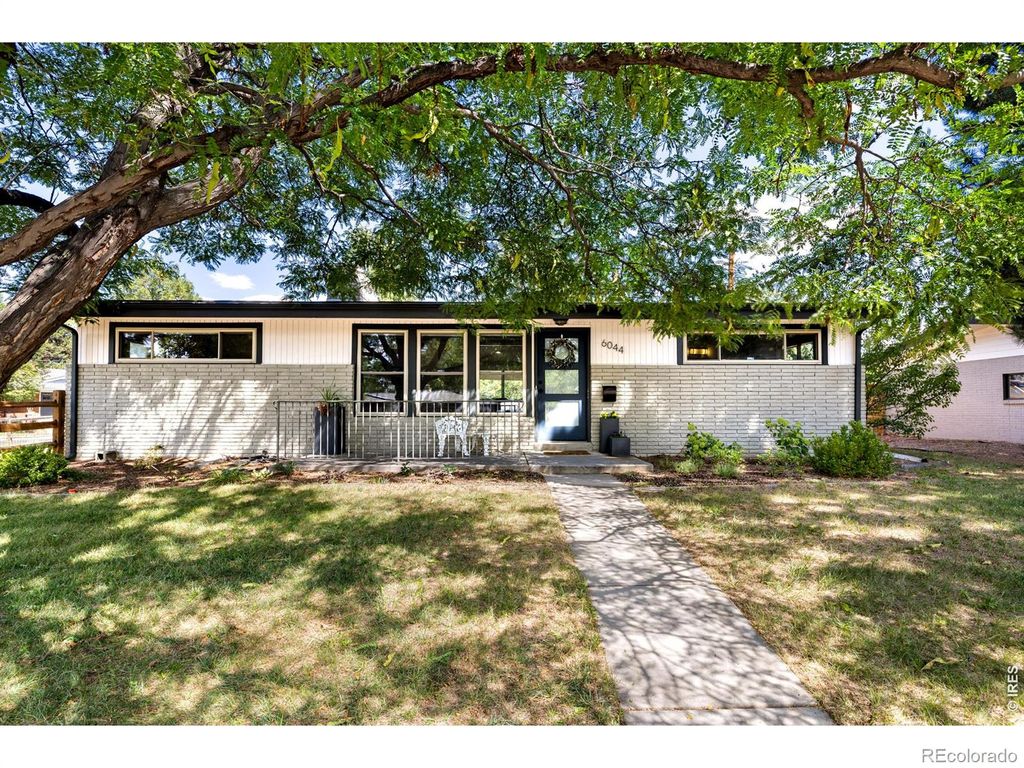 6044 S Fairfield Street, Littleton, CO 80120
