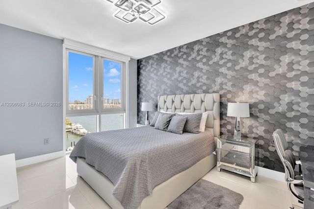 17111 Biscayne Blvd 909, North Miami Beach, FL 33160