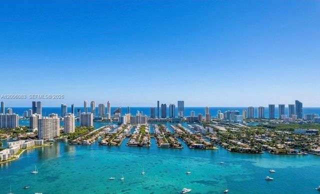 17111 Biscayne Blvd 909, North Miami Beach, FL 33160