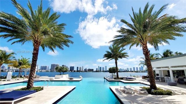 17111 Biscayne Blvd 909, North Miami Beach, FL 33160