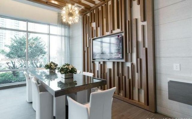 17111 Biscayne Blvd 909, North Miami Beach, FL 33160