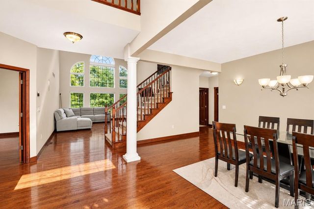 15 Fox Mill Drive, Maryville, IL 62062