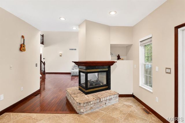 15 Fox Mill Drive, Maryville, IL 62062