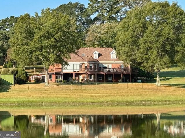 2741 Bonds Lake Road NW, Conyers, GA 30012