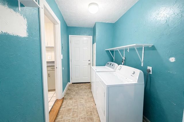 324 Mimosa Drive, Norman, OK 73069