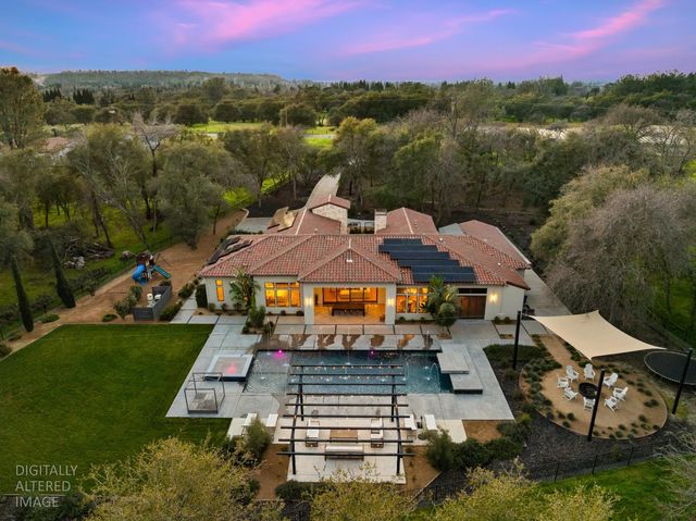 5331 Barton Rd, Loomis, CA 95650