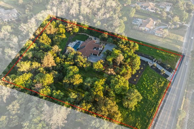 5331 Barton Rd, Loomis, CA 95650