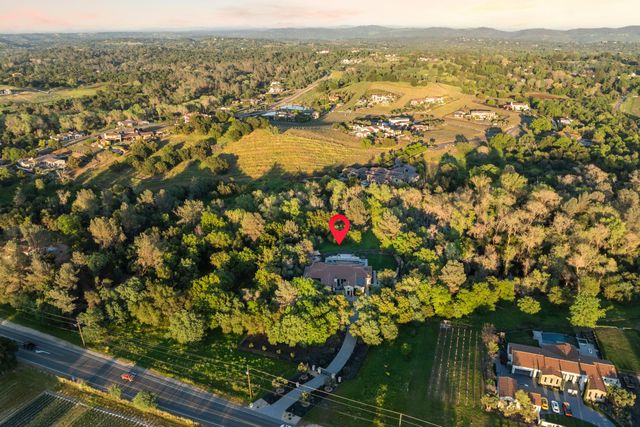 5331 Barton Rd, Loomis, CA 95650