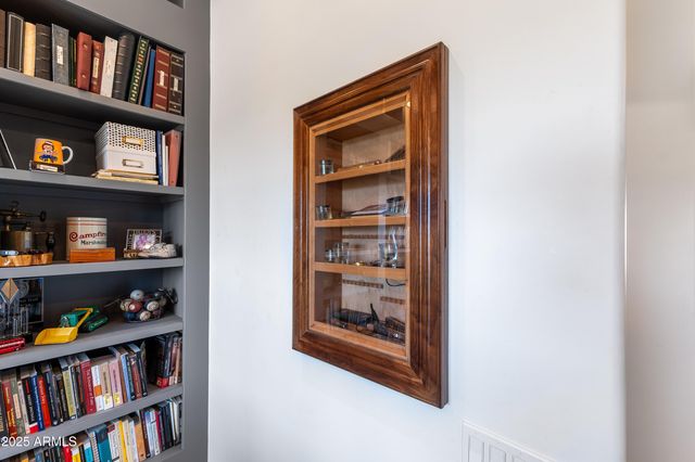 2971 E Coldwater Boulevard, Gilbert, AZ 85298