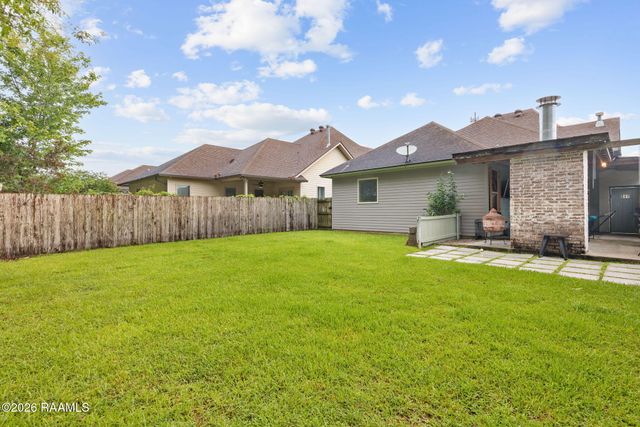 303 Summerland Key Lane, Lafayette, LA 70508