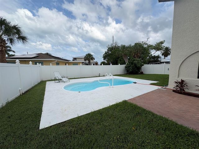 15810 REDINGTON DRIVE, Redington Beach, FL 33708