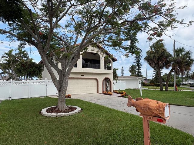 15810 REDINGTON DRIVE, Redington Beach, FL 33708